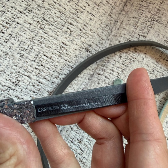 Stylish Women's Belt bundle - Picture 5 of 6